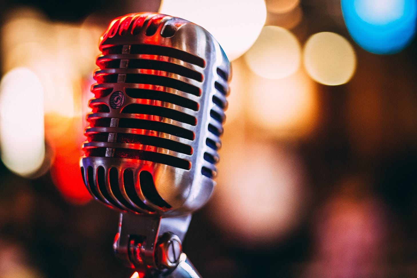 Giovanni Lanzani's podcast about data science challenges for non-tech companies
